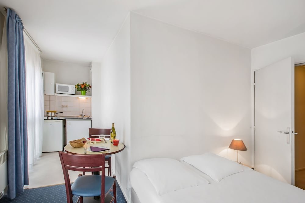 Фото Appart'City Blois