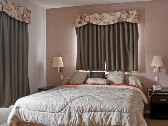 Фото Harborview Inn & Suites San Diego Harbor