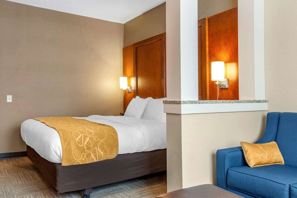 Фото Comfort Suites Canal Park