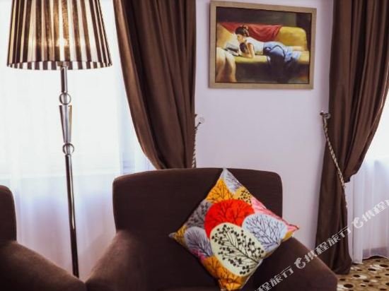 Фото Central Hotel Yerevan