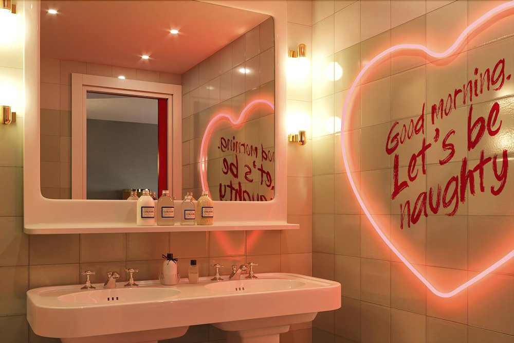 Фото Romeos Ibiza - Adults Only