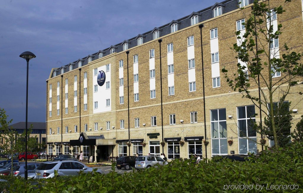 Фото Village Hotel Bournemouth