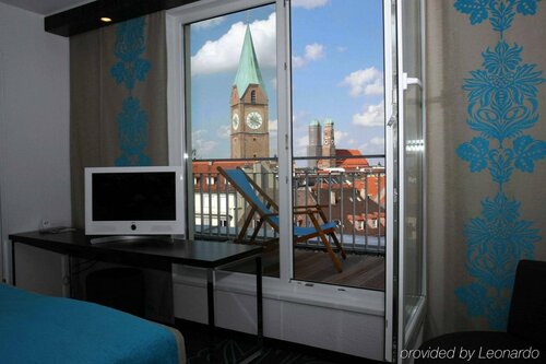 Гостиница Motel One München - Sendlinger Tor в Мюнхене