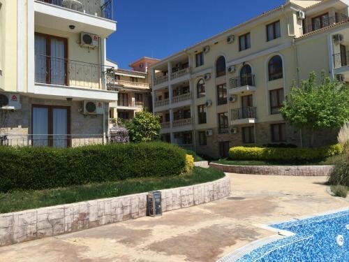 Гостиница Panorama Bay 2 в Елените