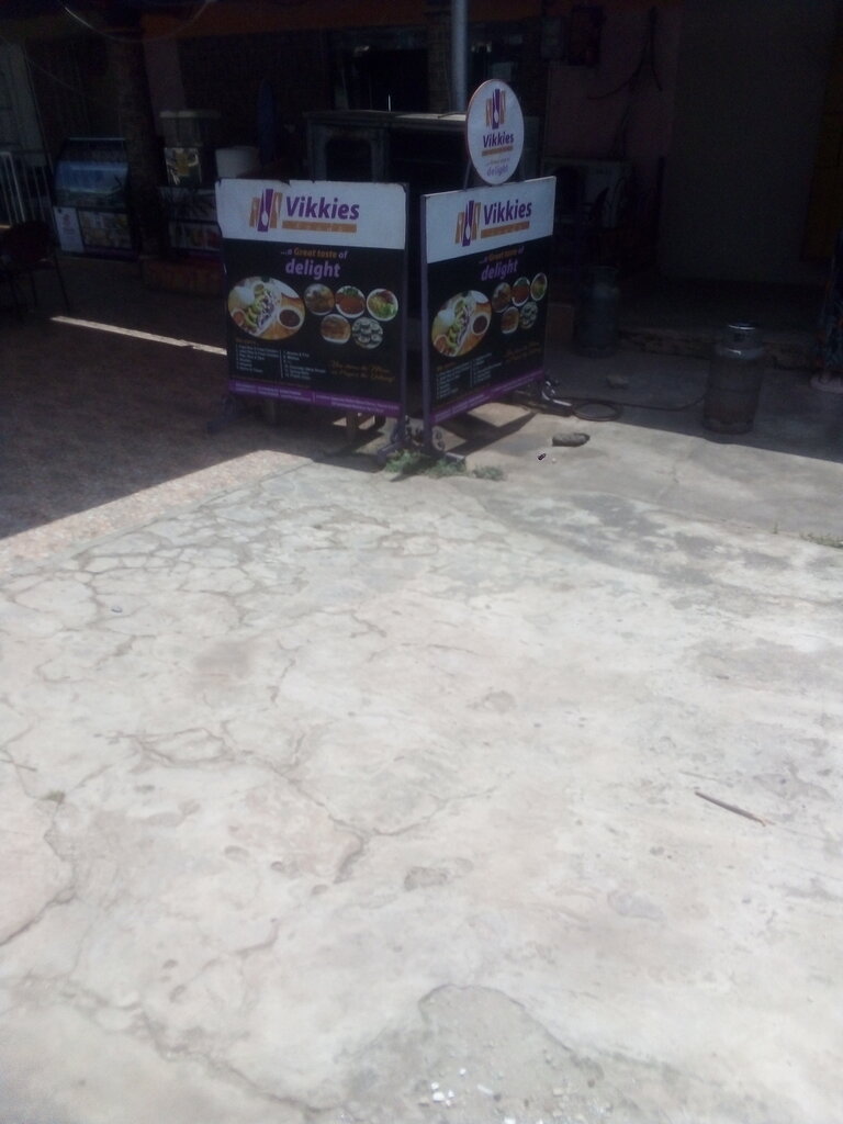 Restaurant Vikkies, Kumasi, photo