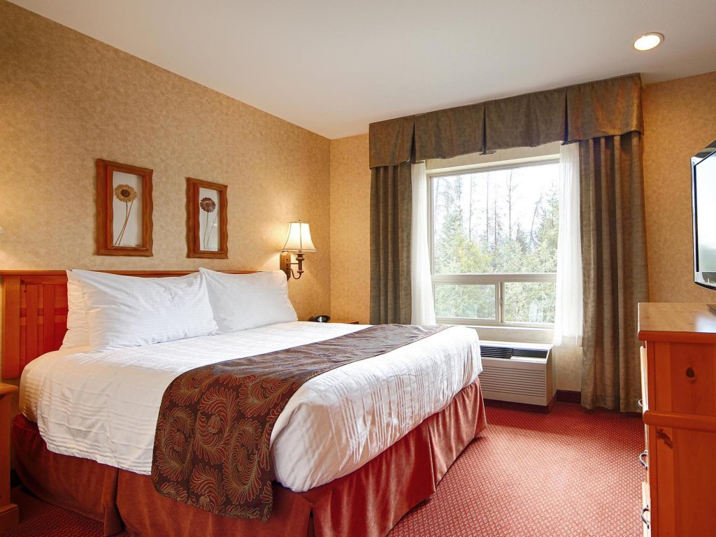 Фото Best Western Plus Valemount Inn & Suites