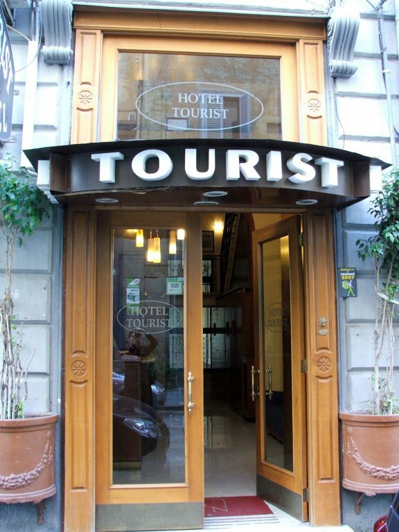 Гостиница Hotel Tourist