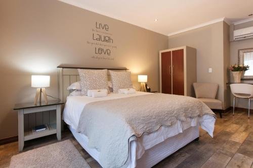 Фото Lavenders At Constantia Guest