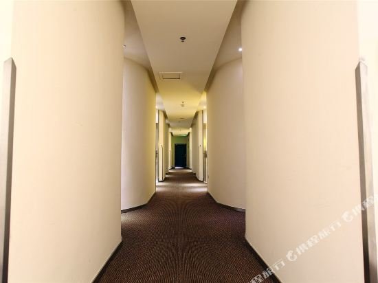 Фото GreenTree Inn Ningbo Beilun District Meishan Beach Business Hotel