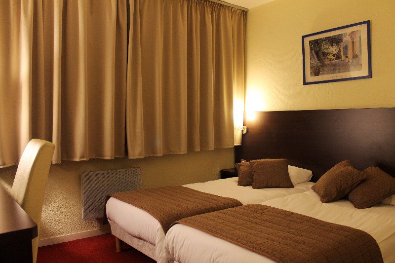 Фото The Originals City, Hôtel Paris Sud, Orly-Draveil