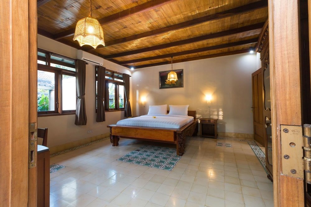 Фото Bali Royal Heritage Villas