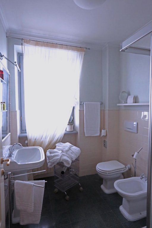 Фото Albergo Castiglione Langhe