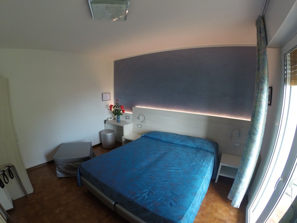 Фото Albergo Villa Edera