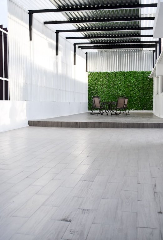 Фото Hostal Vallejo