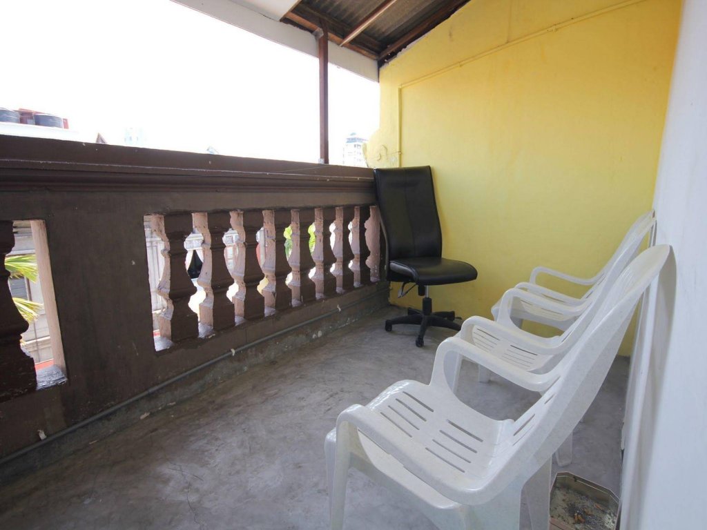 Фото Cocoa Mews Cafe & Homestay