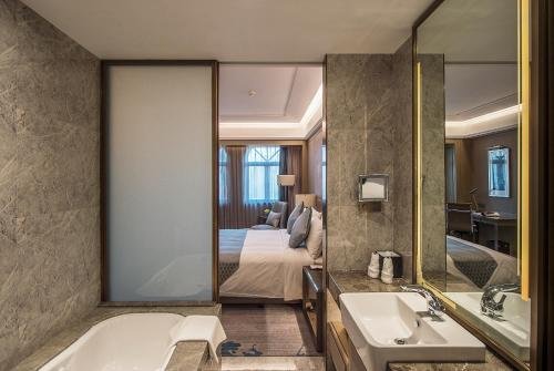 Фото The Qube Hotel Nanchang East