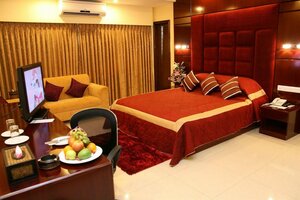 Ascott the Residence Dhaka (House 13 Road 8 Block K Baridhara), hotel