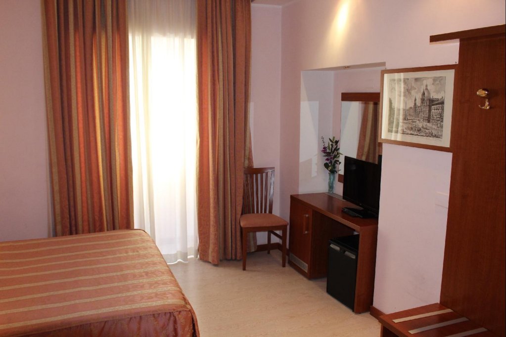 Фото Hotel Louisiana