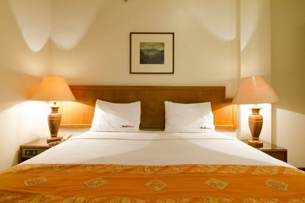 Hotel RedDoorz @ Dago, Bandung, photo