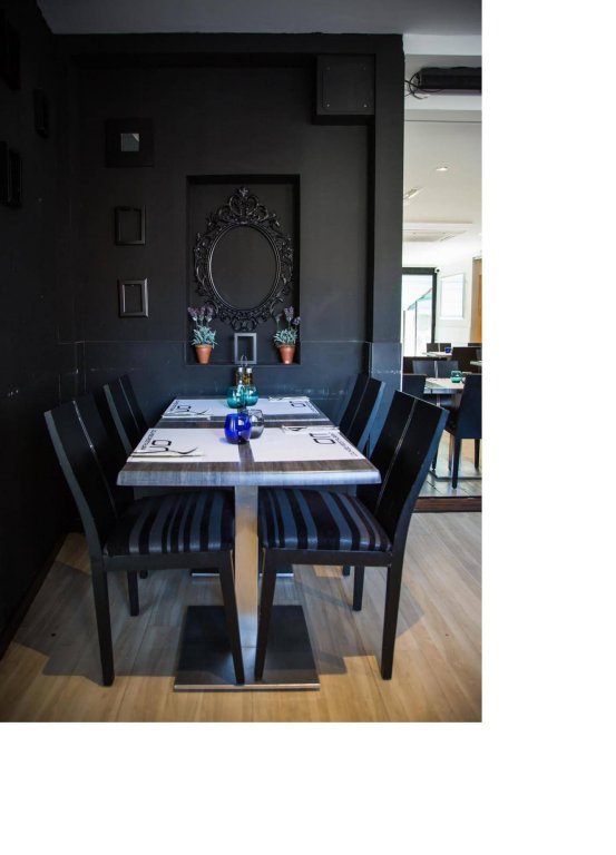 Фото Hotel Suites Feria de Madrid