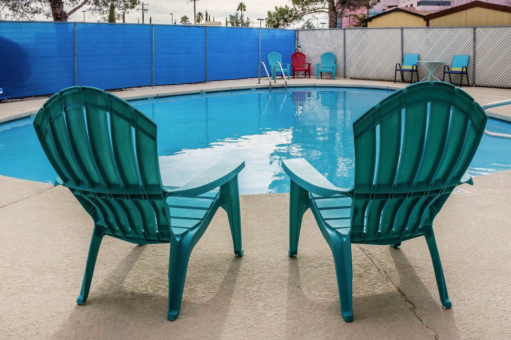 Фото Rodeway Inn near Ft Huachuca