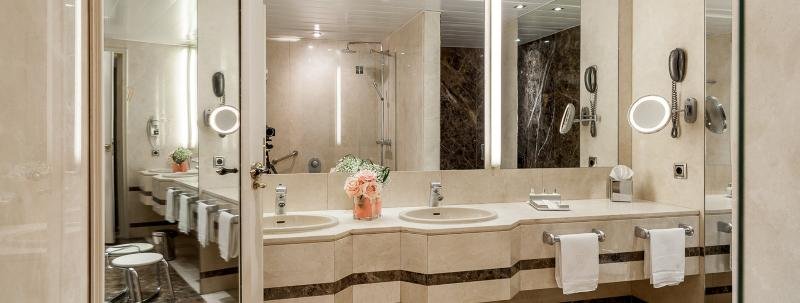 Фото Wellington Hotel & SPA Madrid