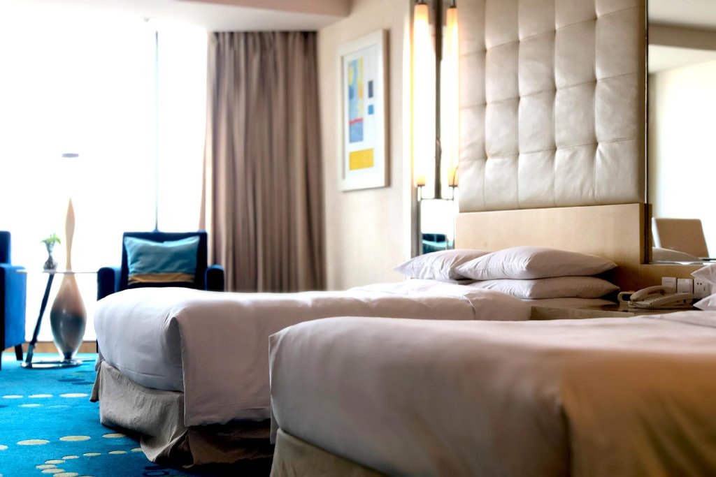 Фото Renaissance Shanghai Yu Garden Hotel