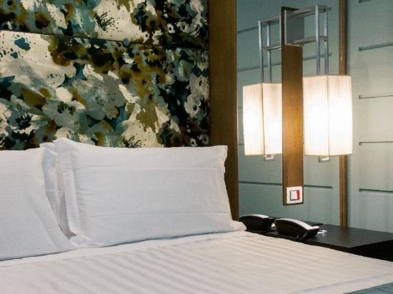 Фото Hotel Stendhal and Luxury Suites 