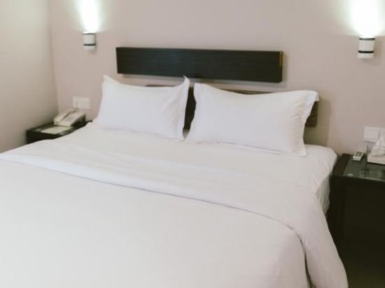 Фото Barelang Hotel Nagoya Batam