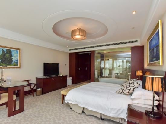 Фото Wuxi Lakeview Park Resort