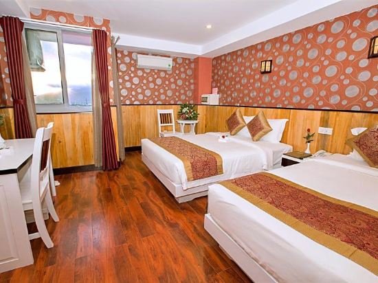 Фото Golden Rain 2