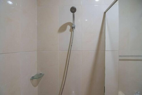 Гостиница Pattimura Guesthouse by RedDoorz в Палу
