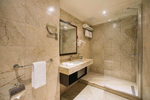 Гостиница Best Western Plus Addis Ababa в Аддис-Абеба