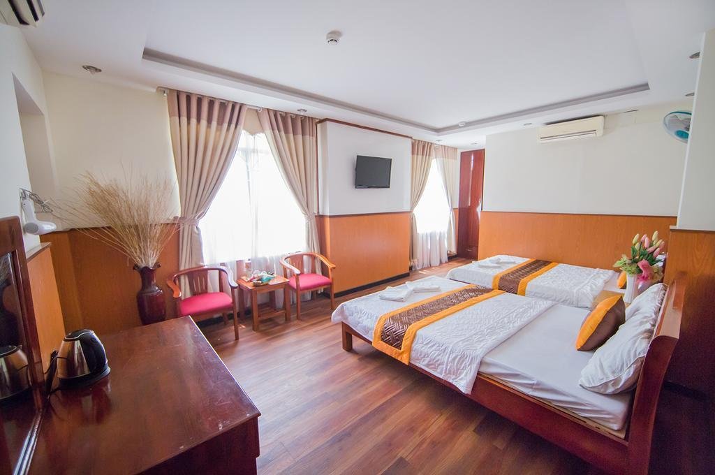 Фото Ngoc Huong Hotel