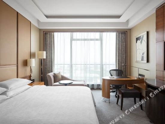 Фото Sheraton Qingdao Jiaozhou Hotel