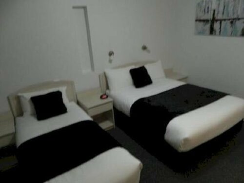 Гостиница Alabaster Motor Inn Taree в Тари