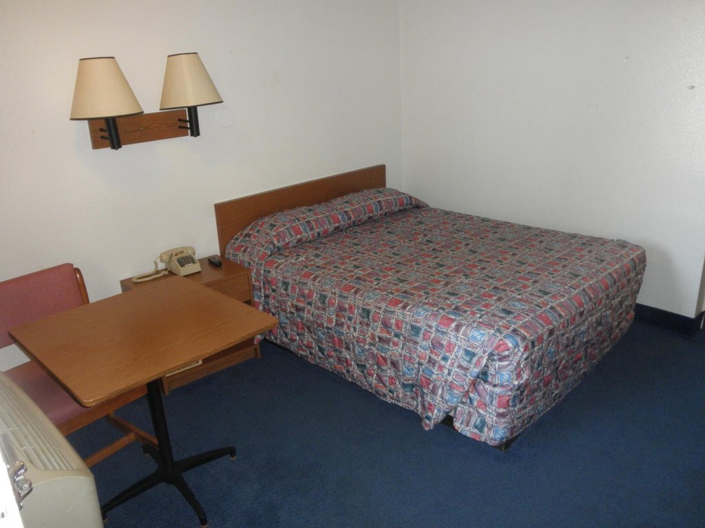 Фото Travel Inn Omaha