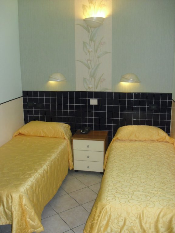 Фото Hotel Esperia