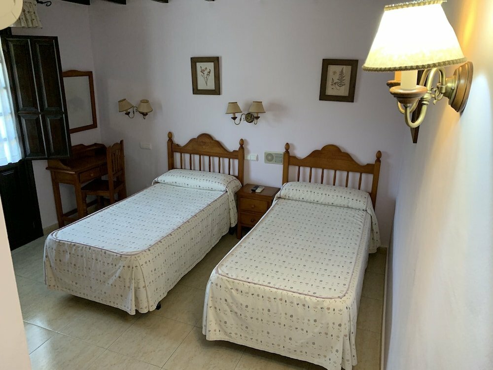 Hotel Posada El Tocinero, Cantabria, photo