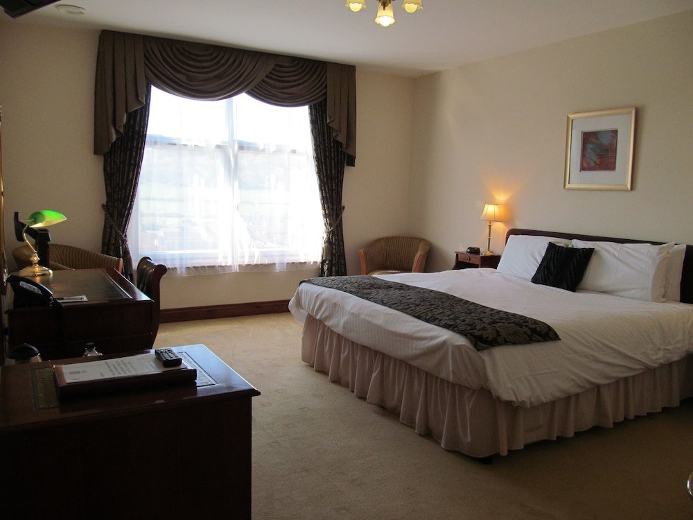 Фото Best Western Shrubbery Hotel