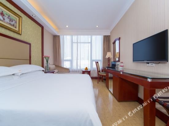Фото Vienna International Hotel Xiangyang Railway Stati