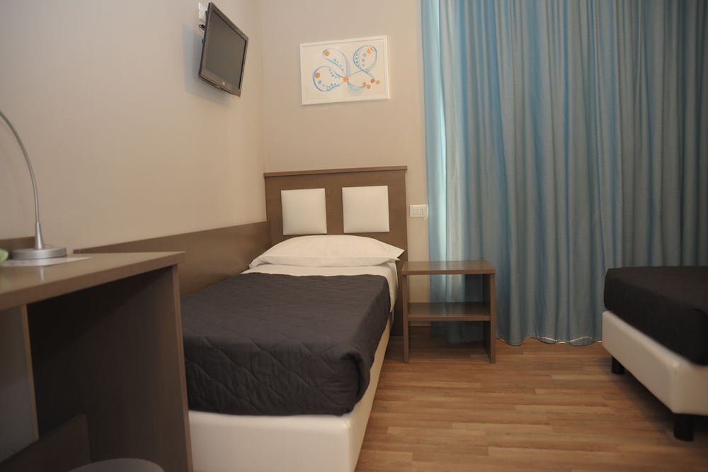 Фото Gg8 Restaurant & Hotel