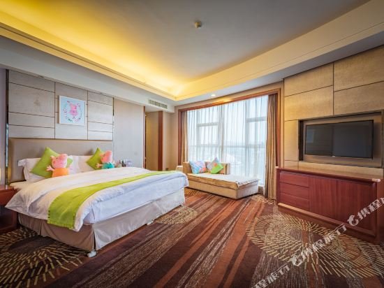 Фото Zhangjiajie Huatian Hotel