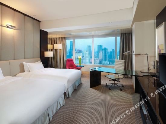 Фото Hilton Shanghai City Center