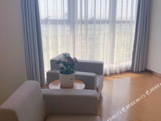 Фото GreenTree Inn Yangzhou Plaza Hotel