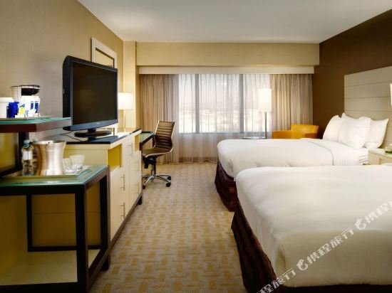 Фото Hilton Los Angeles Airport