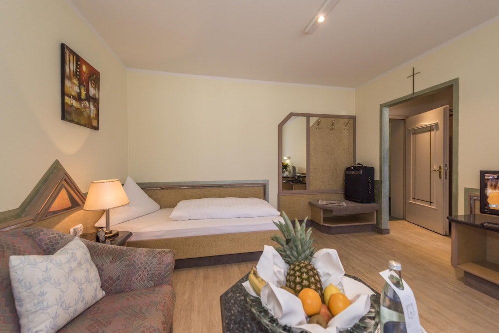 Фото Hotel am Schlosspark