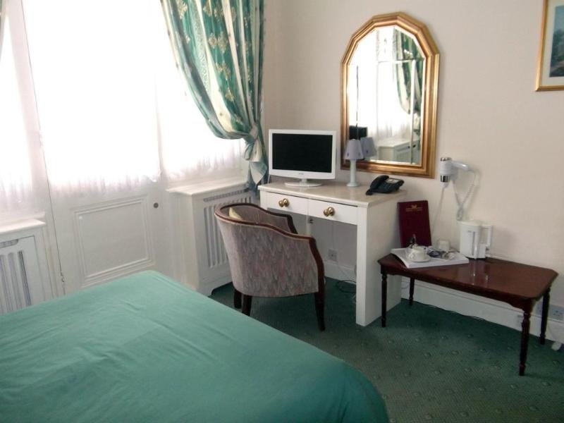 Фото Maranton House Hotel