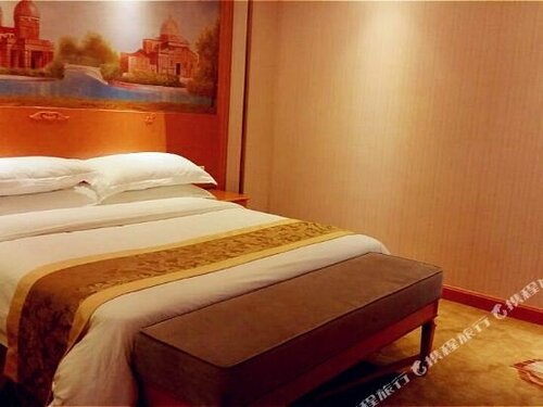 Гостиница Vienna Hotel Shanghai Yangpu Wujiaochang в Шанхае