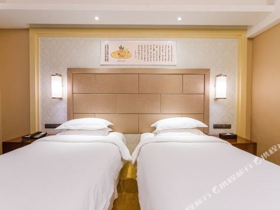 Фото Wuhan Jinguiyuan Intercontinental Hotel